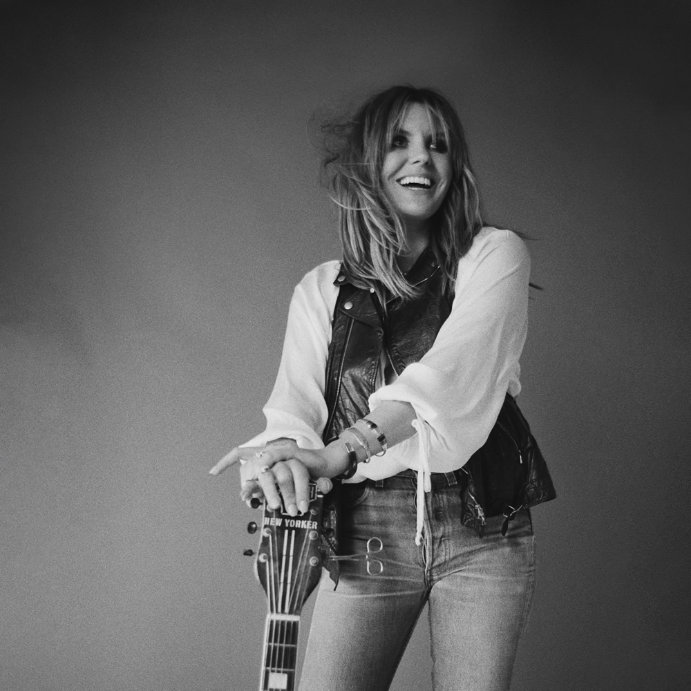 ESQUIRE PREMIERES NEW GRACE POTTER TRACK "BACK TO ME"